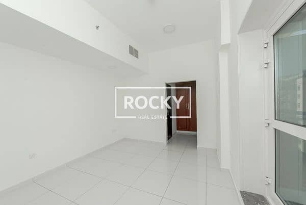 8 SiliconOaiss_AlMulla-1BR (10 of 15). jpg