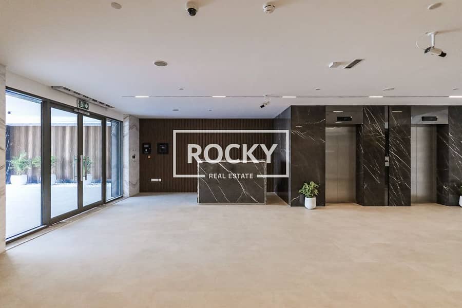 23 Hamad Ahmed Hamad Bin Suqat Al Falasi Building - Building Lobby -5. jpg