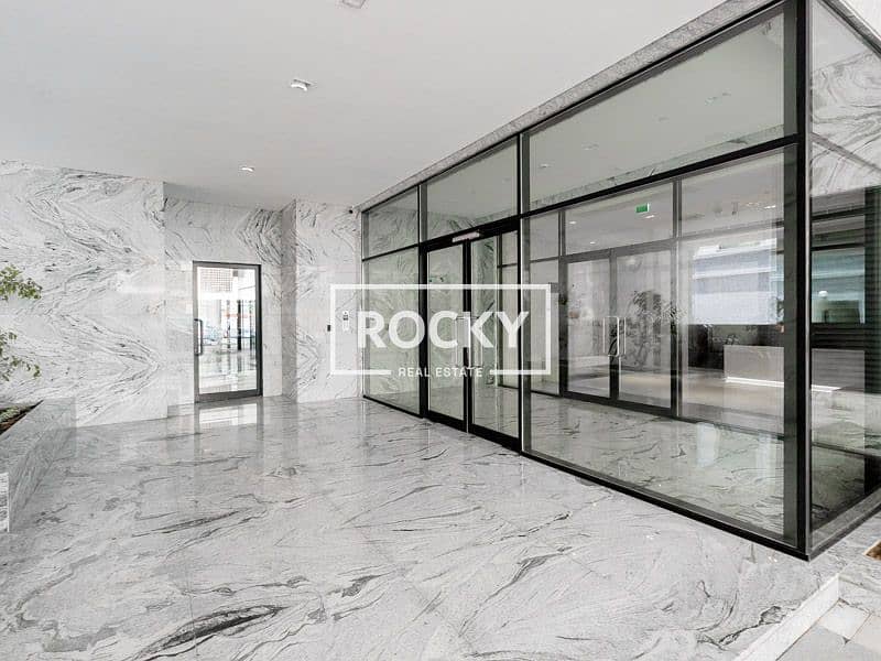 13 rocky Real Estate - Deira - Dubai Creek Plaza -  Common - Anil - HO (41 of 16). JPG