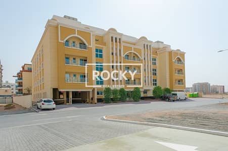1 Schlafzimmer Wohnung zum Miete in International City Phase 2 (Warsan 4), Dubai - InternationalCity_Phase2_AlHashmi_Views&Amenities (14 of 17). jpg 1 Schlafzimmer Wohnung zum Miete in International City Phase 2 (Warsan 4), Dubai - InternationalCity_Phase2_AlHashmi_Views&Amenities (14 of 17). jpg
