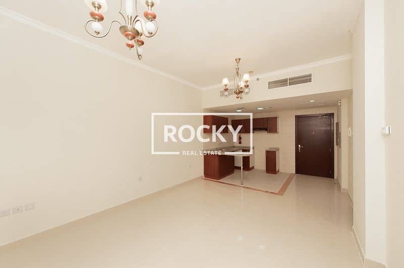 3 InternationalCity_Phase2_AlHashmi_313-1BR-WOB-4. jpg