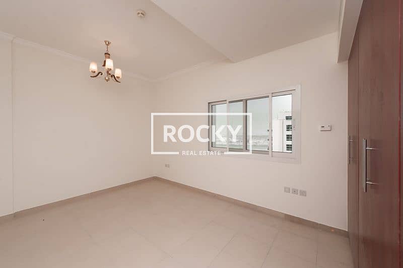 8 InternationalCity_Phase2_AlHashmi_313-1BR-WOB-12. jpg