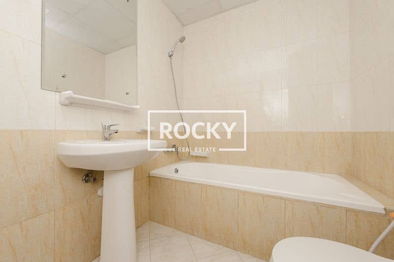 10 InternationalCity_Phase2_AlHashmi_313-1BR-WOB-16. jpg