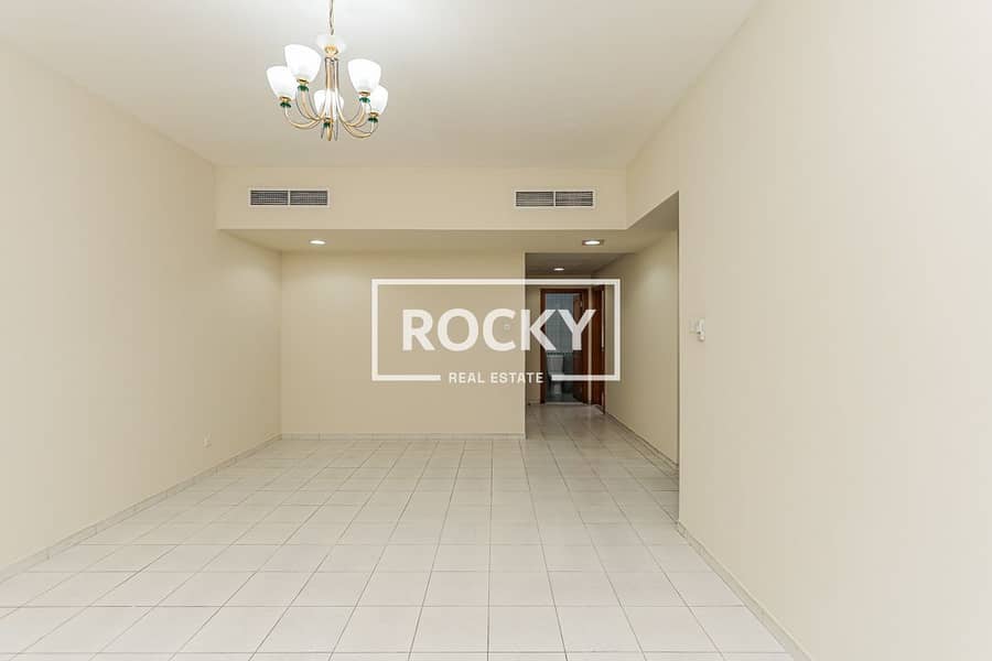 3 Bur Dubai - Abdul Qader 1 - Unit 306 -13. jpg