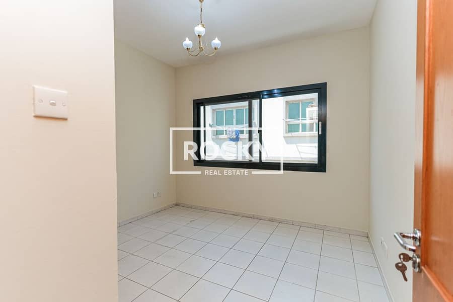 7 Bur Dubai - Abdul Qader 1 - Unit 306 -15. jpg