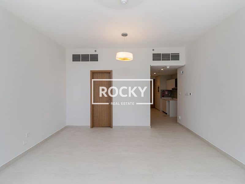 3 rocky Real Estate - Arjan - Science Park Residence - Flat 901 - Studio (9 of 13). jpg