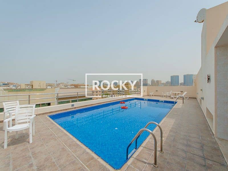 18 BurDubai_AbdulQader_Views&Amenities-(1-of-22). jpg