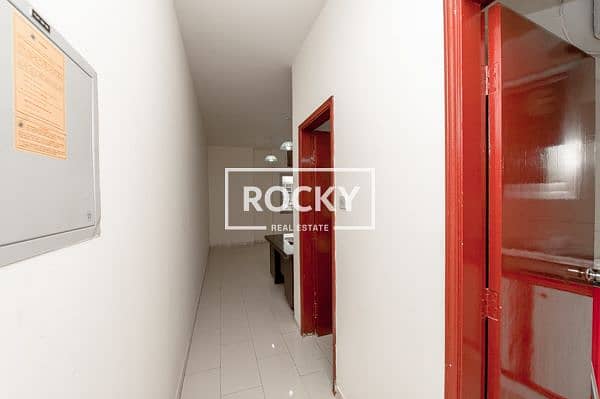 7 AlQusais_NRLootah2_119A-Office (8 of 10). jpg