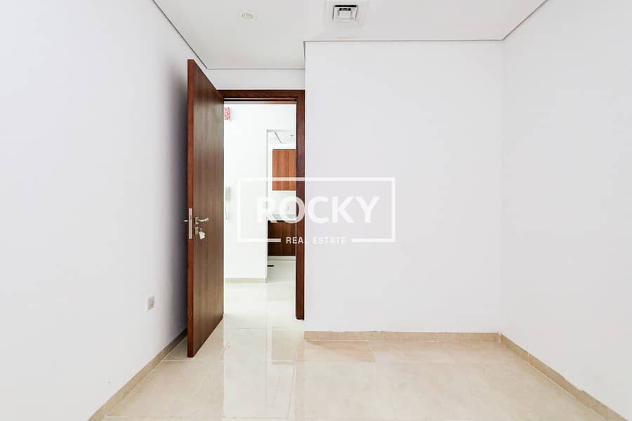 7 Naim Residence - Apartment (5 of 13). jpg
