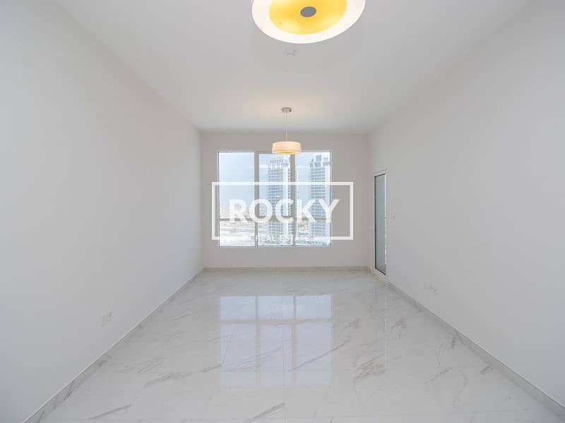 2 rocky Real Estate - Arjan - Science Park Residence - Flat 902 - 1BR - WB (6 of 15). jpg