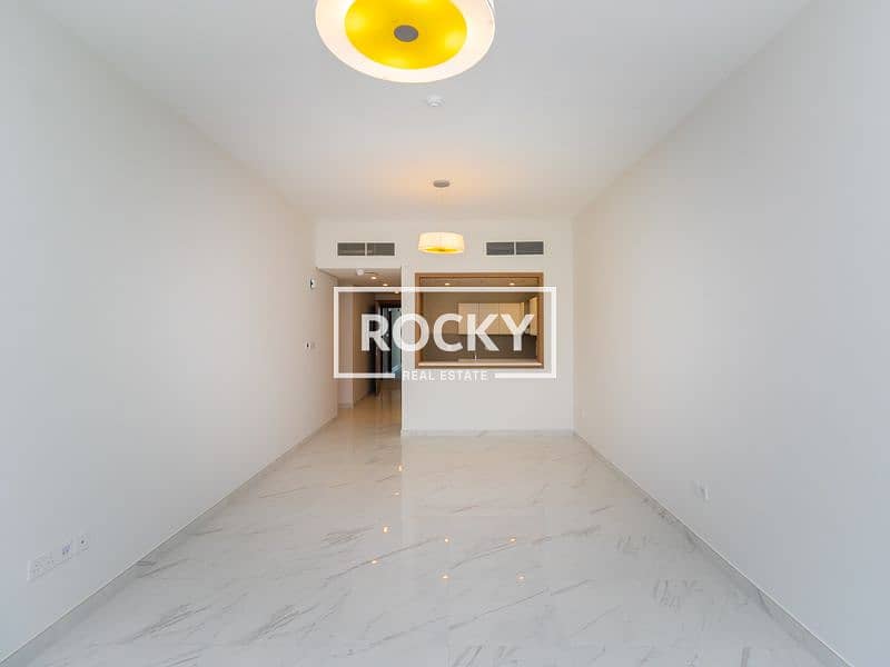 4 rocky Real Estate - Arjan - Science Park Residence - Flat 902 - 1BR - WB (7 of 15). jpg