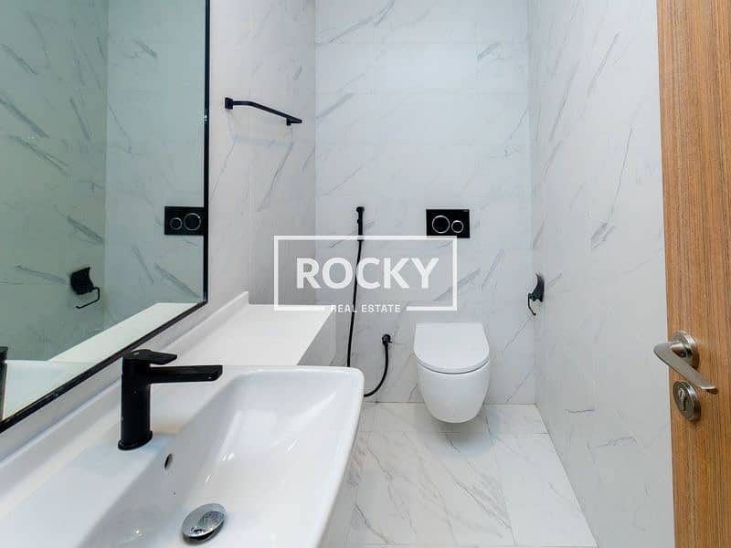 14 rocky Real Estate - Arjan - Science Park Residence - Flat 902 - 1BR - WB (1 of 15). jpg