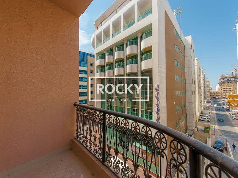 14 Deira_AminShariffNew2-AlJazeeraHouse_303-2BR-WB-(16-of-18). jpg