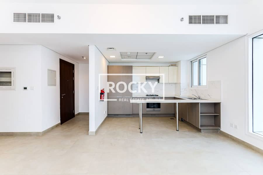 3 Sky views - Apartment (3 of 16). jpg