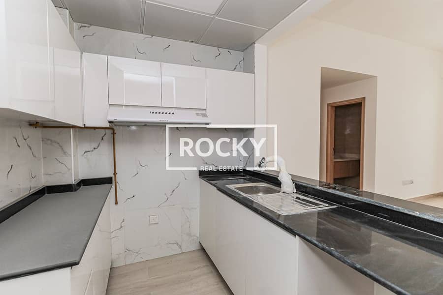 6 Liwan 2 - Rami Residence 2 - 402 - 2BR-3. jpg