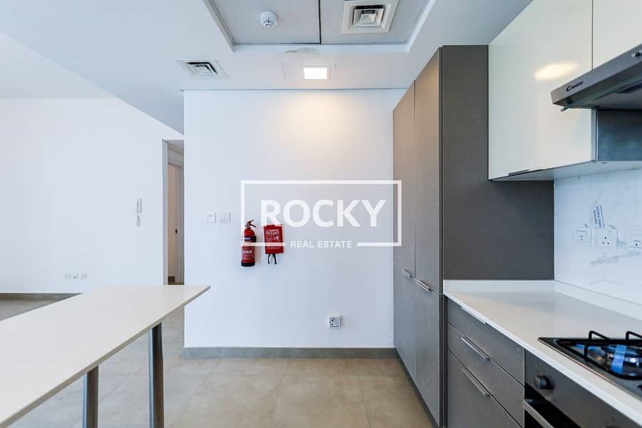 6 Sky views - Apartment (6 of 16). jpg