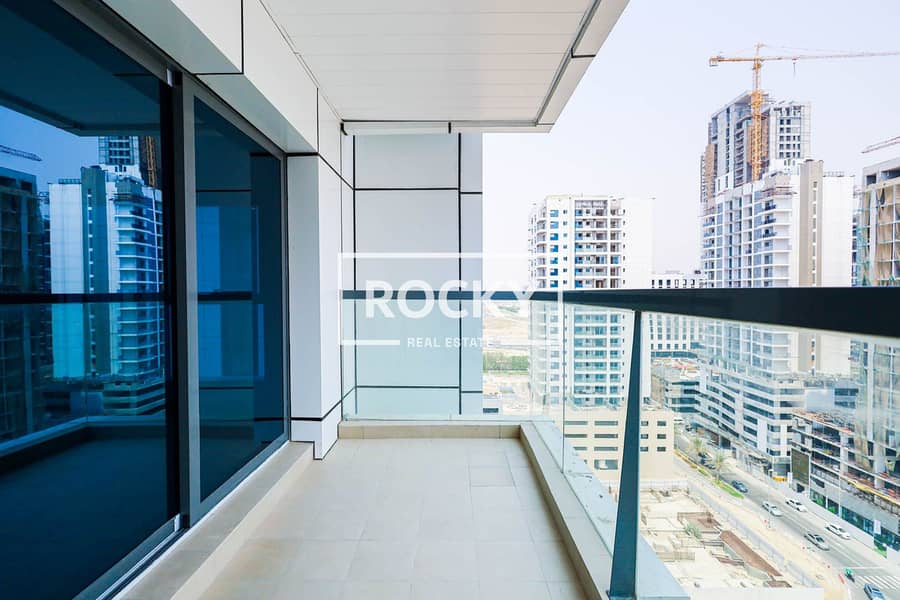 11 Sky views - Apartment (13 of 16). jpg