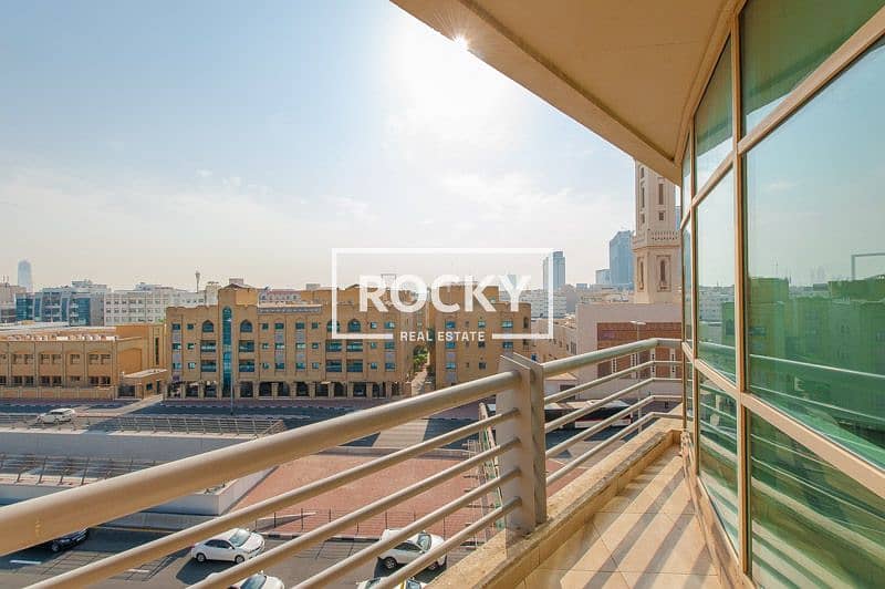 15 BurDubai_NANLootah_403-2BR-Office-WB (17 of 20). jpg