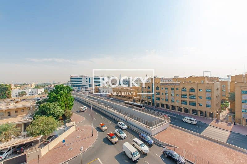 17 BurDubai_NANLootah_403-2BR-Office-WB (19 of 20). jpg