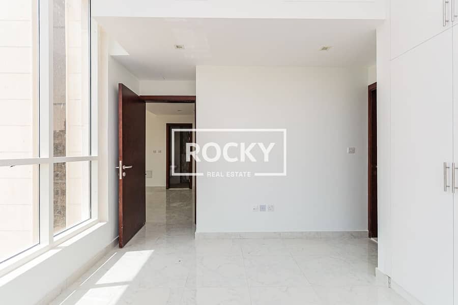7 Liwan 2 - Al Hosam Building -73. JPG