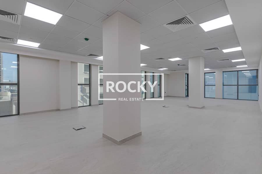 12 Rocky office Al Barsha (1 of 6). jpg