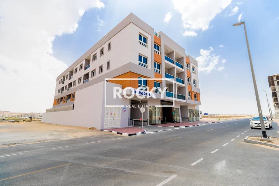 8 Rocky Real Estate -Al warqa 1 - Melhoof 7. JPG