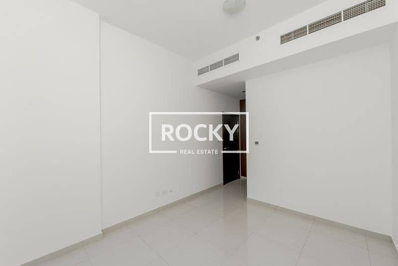 11 AlBarsha_MatarSaifBldg_405-2BR (12 of 20). jpg