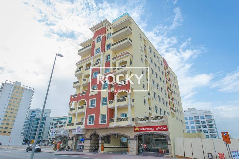 30 AlBarsha_MatarSaifBldg_Views&Amenities (18 of 18). jpg