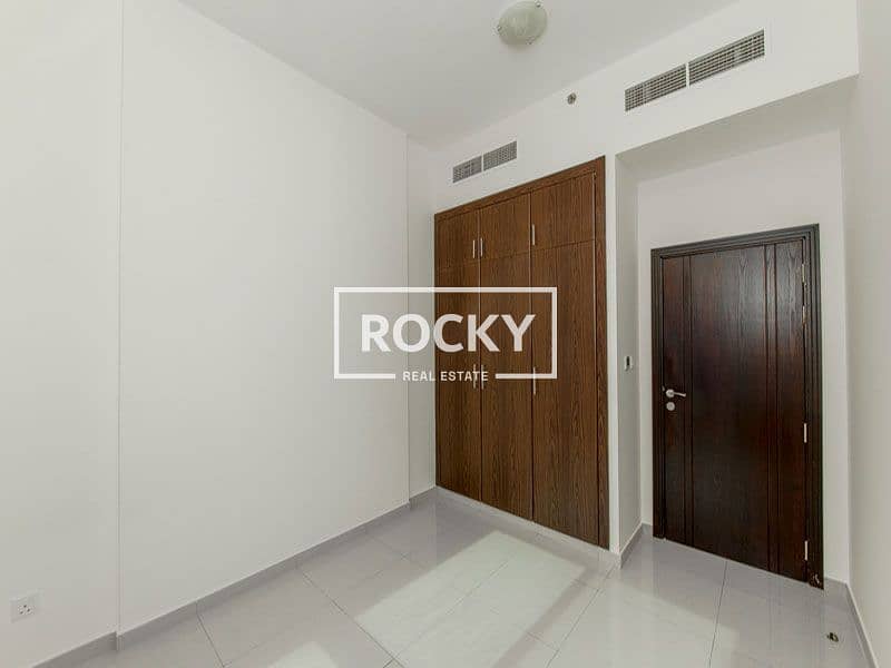 11 AlBarsha_MatarSaifBldg_208-3BR-WB-13. jpg