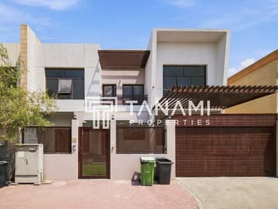4 habitaciones Villa para en Alquiler en Al Barsha, Dubai - Villa en Al Barsha,Al Barsha 1, 4 dormitorios, 250000 AED - 16551602 4 habitaciones Villa para en Alquiler en Al Barsha, Dubai - Villa en Al Barsha,Al Barsha 1, 4 dormitorios, 250000 AED - 16551602