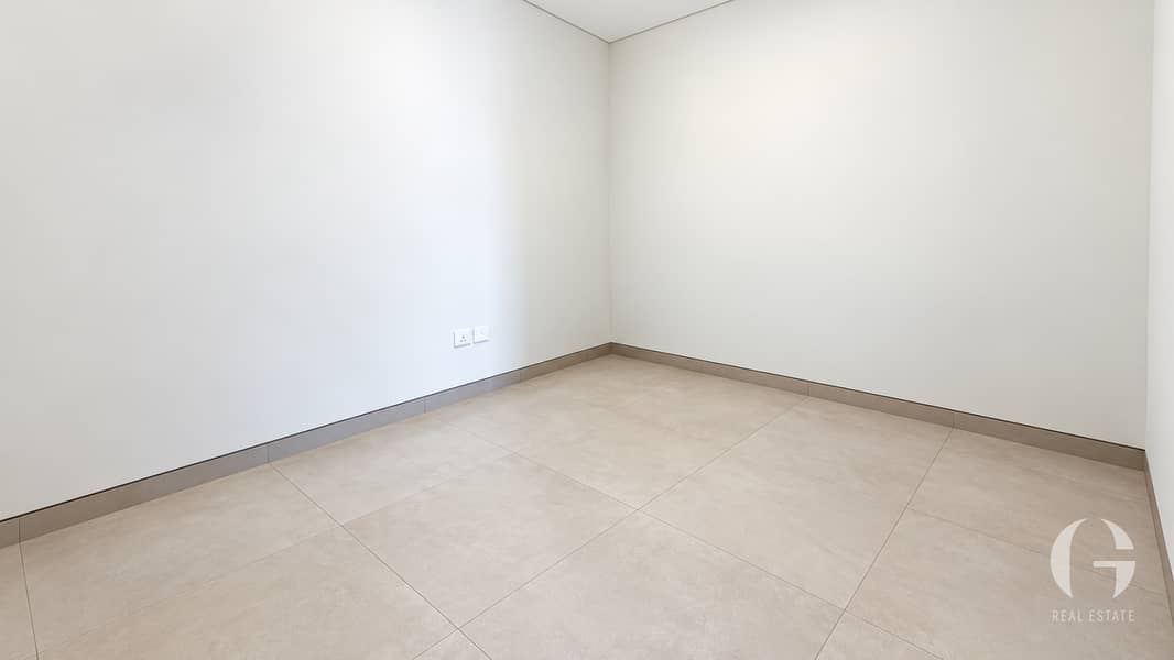 10 Image 10