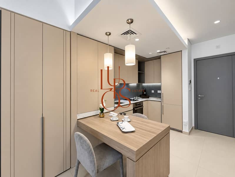17 02_Elz_Residence_Enhanced. jpg