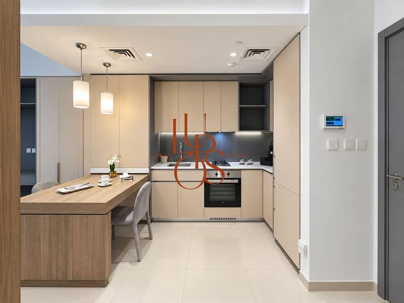 6 04_Elz_Residence_Enhanced. jpg