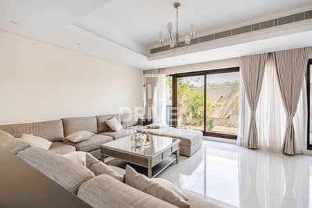 4 Bedroom Villa for Sale in Meydan, Dubai - Vacant on Transfer | Spacious Layout | Well Kept