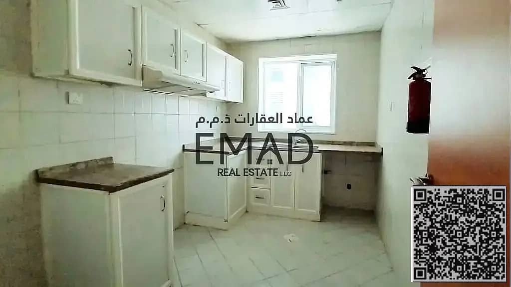 3 867161187-1066x800. jpg