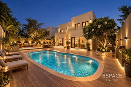 5 Bedroom Villa for Rent in The Meadows, Dubai - Fully Upgraded | Vacant Now | Large Plot