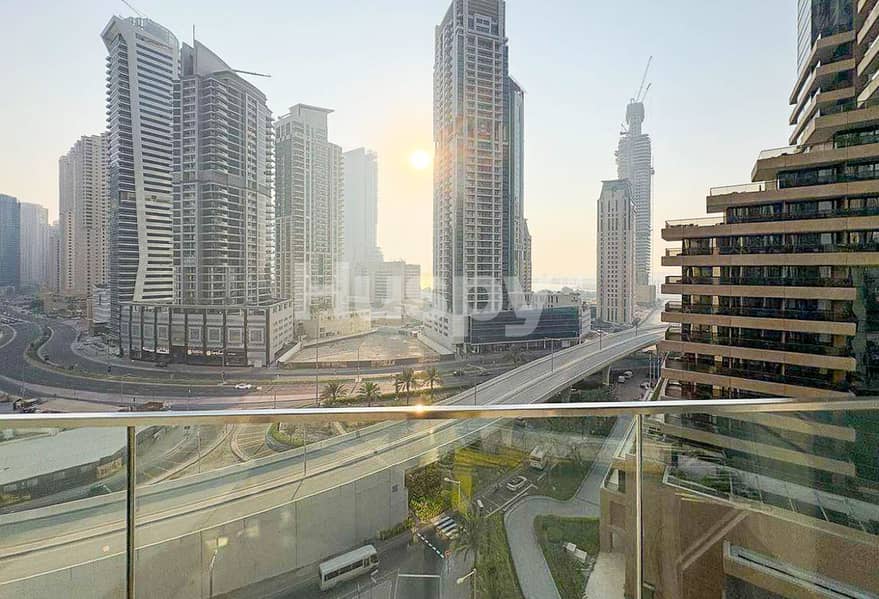 Apartamento en Dubai Marina,LIV Marina, 100000 AED - 16553084 Apartamento en Dubai Marina,LIV Marina, 100000 AED - 16553084