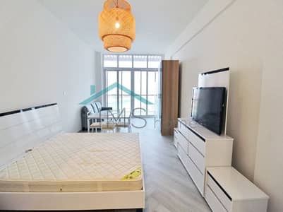 6 Cheques | Contemporary Upgraded | Vacant Now 6 Cheques | Contemporary Upgraded | Vacant Now