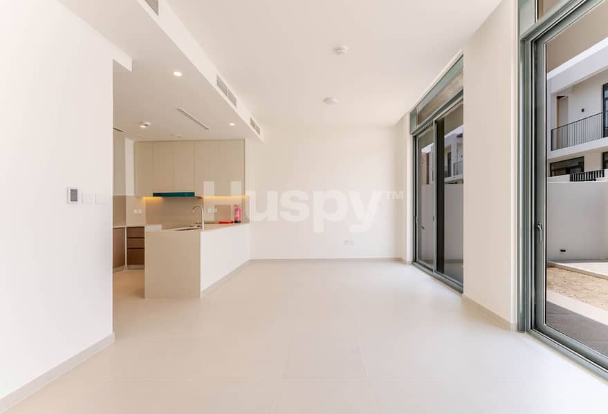 Landscaped | B2B | Brand New Landscaped | B2B | Brand New