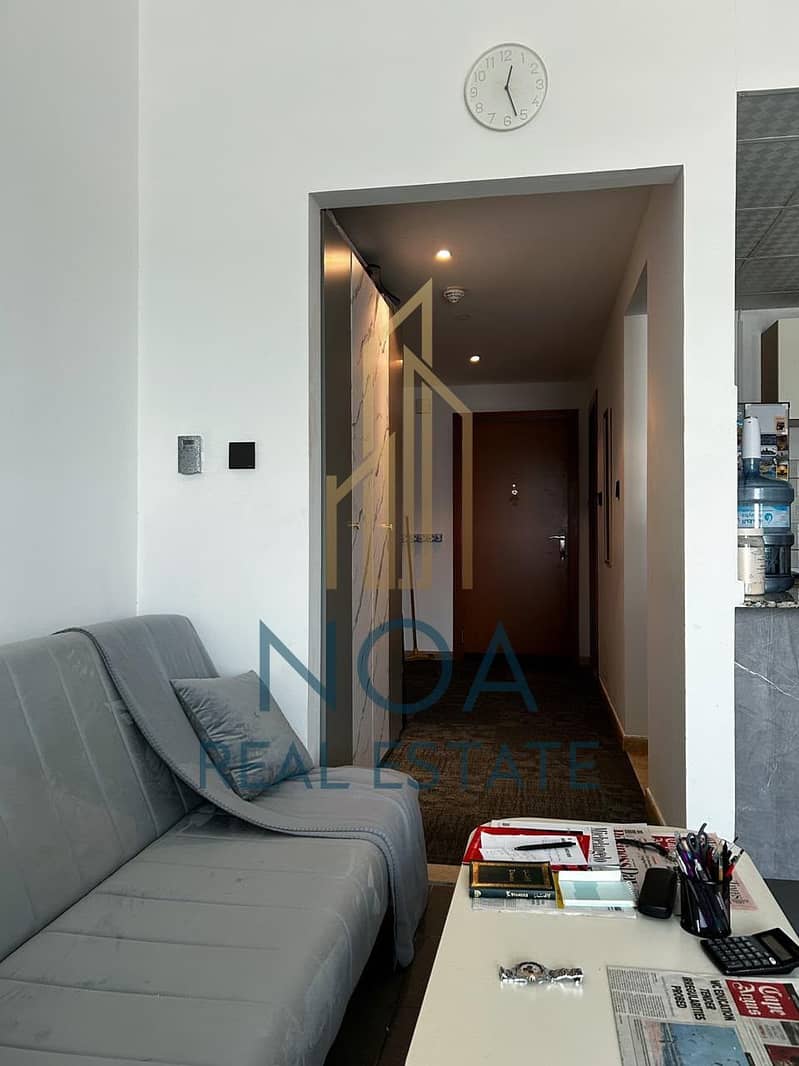 3 d973b254-f541-4333-9677-451ca7445b96. jpg