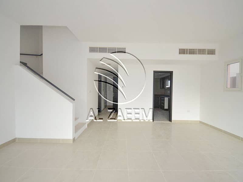 5 Hall 5 Bedroom Villa Al Reef Villas. jpg