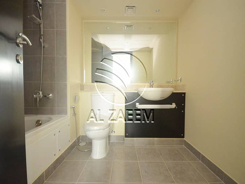 12 Bathroom Al Reef Villas. jpg