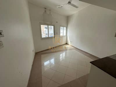 Office zum Miete in Deira, Dubai - WhatsApp Image 2026-09-18 at 11.56. 37 (1). jpeg Office zum Miete in Deira, Dubai - WhatsApp Image 2026-09-18 at 11.56. 37 (1). jpeg