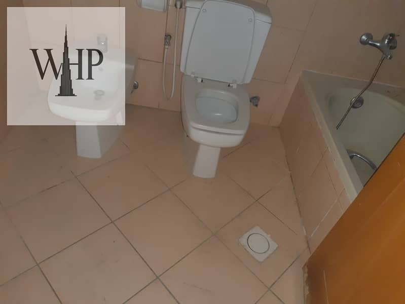 9 8986a886-b6a7-4b4e-8a75-e03cbae0cb6f. jpeg