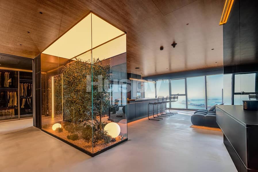 High Floor | Fully Remodelled | Palm View High Floor | Fully Remodelled | Palm View