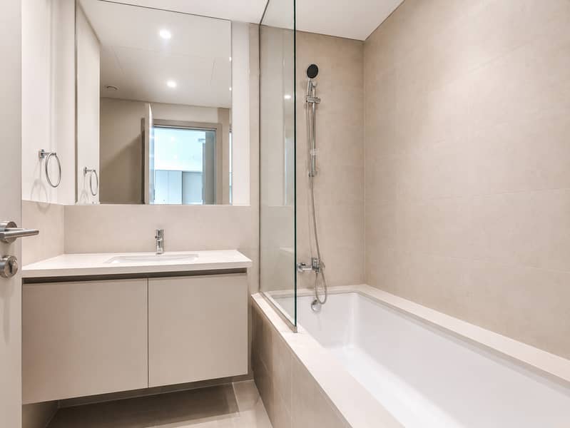 10 Bathroom interior with sink. jpg