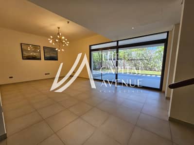 5 Bedroom Villa for Sale in Yas Island, Abu Dhabi - WhatsApp Image 2026-02-25 at 12.55. 16 (1). jpeg 5 Bedroom Villa for Sale in Yas Island, Abu Dhabi - WhatsApp Image 2026-02-25 at 12.55. 16 (1). jpeg