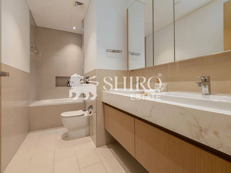23 Bathroom3 - 7704. jpg