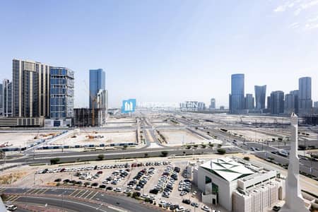 2 Bedroom Flat for Sale in Al Reem Island, Abu Dhabi - High Floor | Corner | Motivated Seller | High ROI