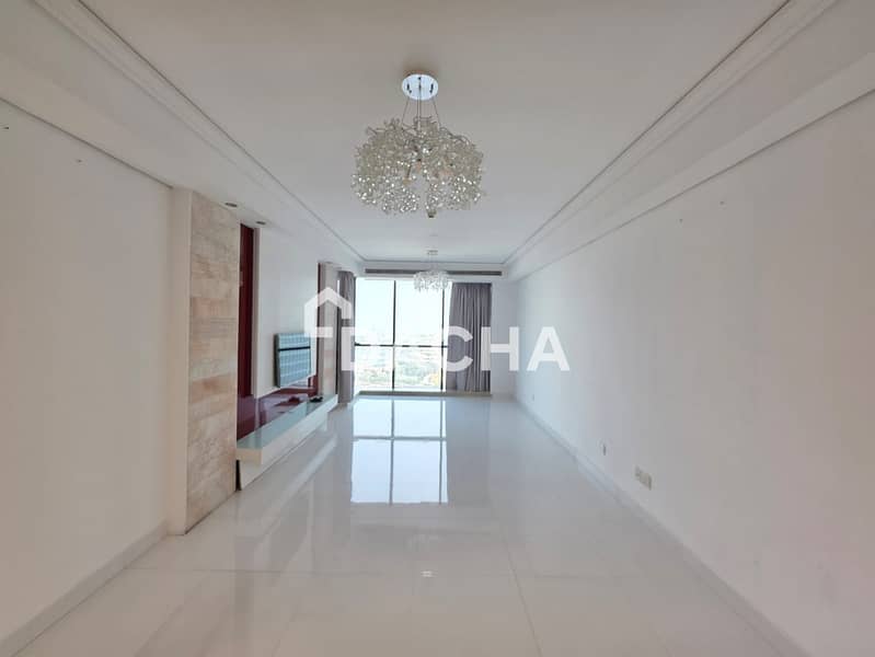 Unfurnished Apt | Big Layout | Near Metro Unfurnished Apt | Big Layout | Near Metro
